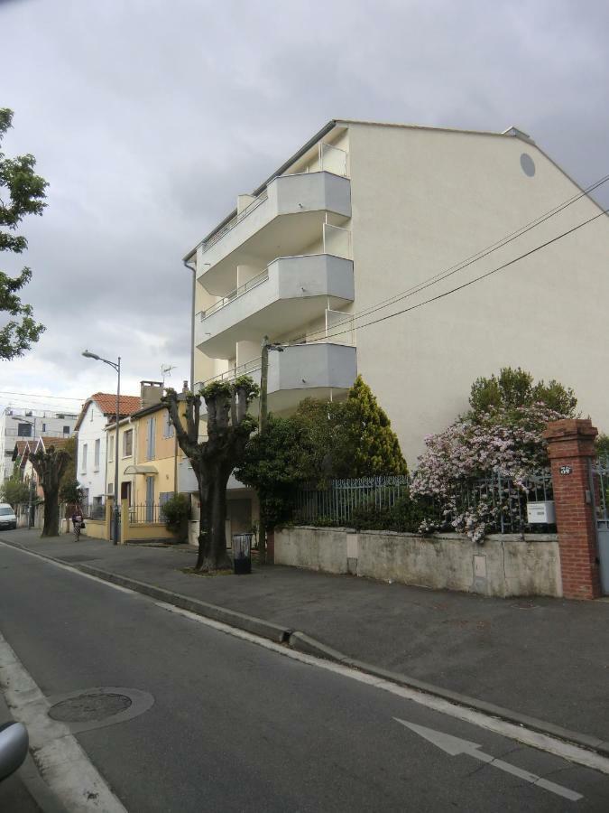 :) Grand Studio Lumineux A Toulouse Et Parking Екстериор снимка
